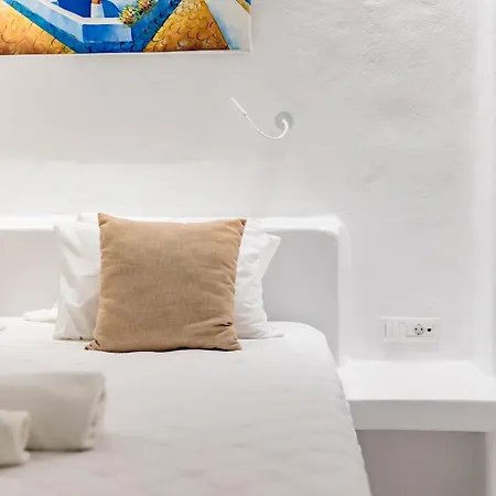 Boutique 88 * Fira (Santorini)