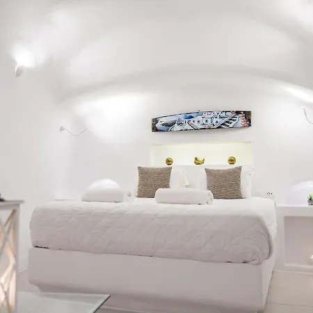Boutique 88 * Fira (Santorini)
